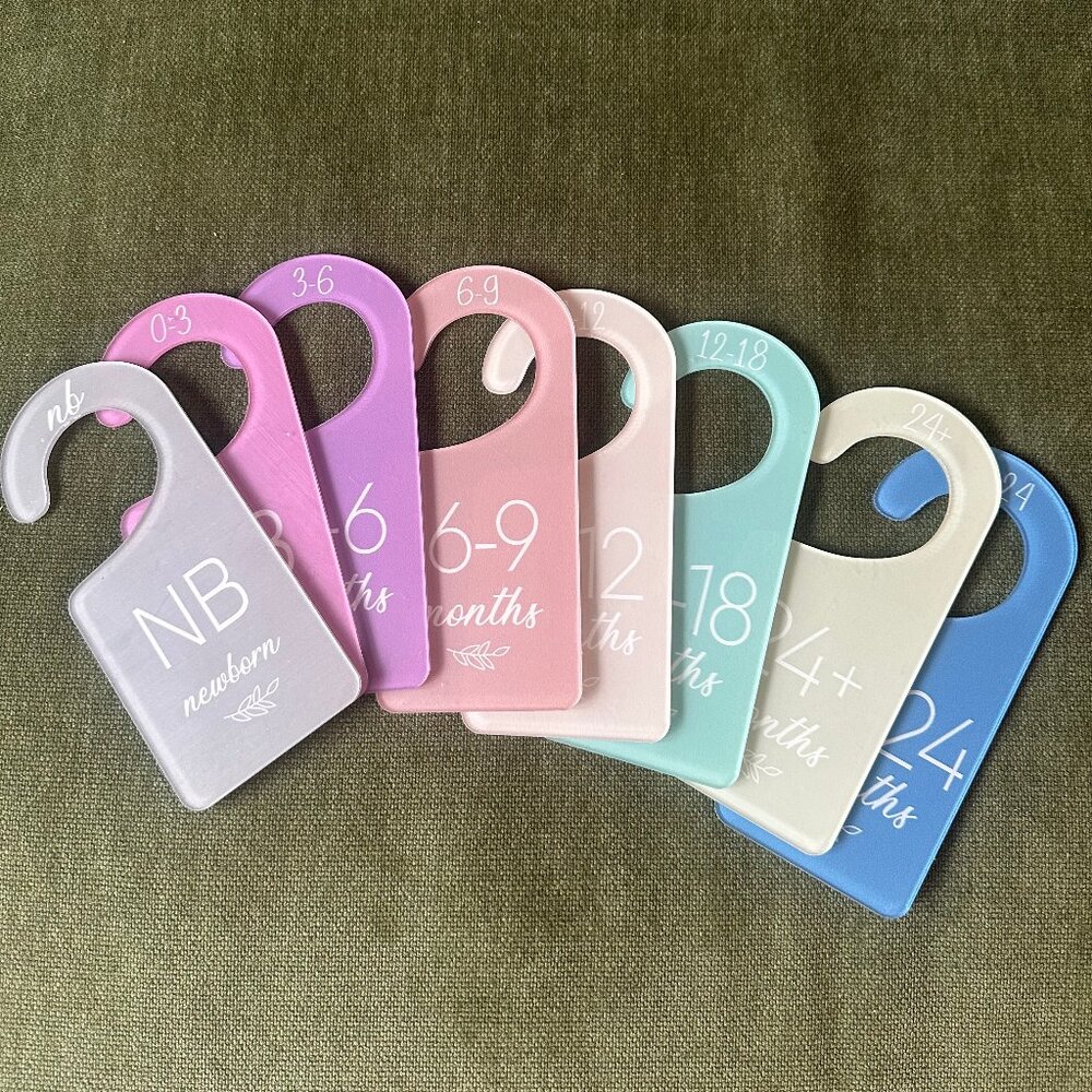 NWOT 8 piece Acrylic Nursery Closet Organizing Dividers